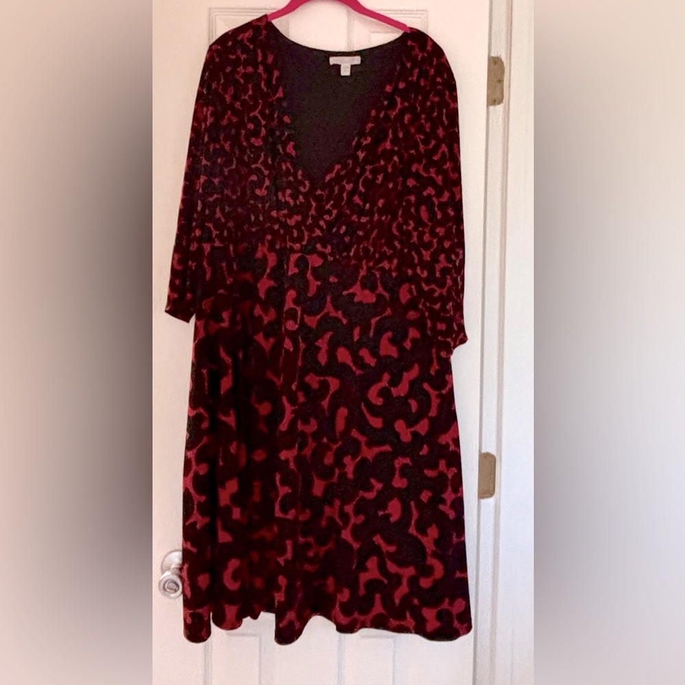 London Times Red and Black Long Sleeve Dress 22W